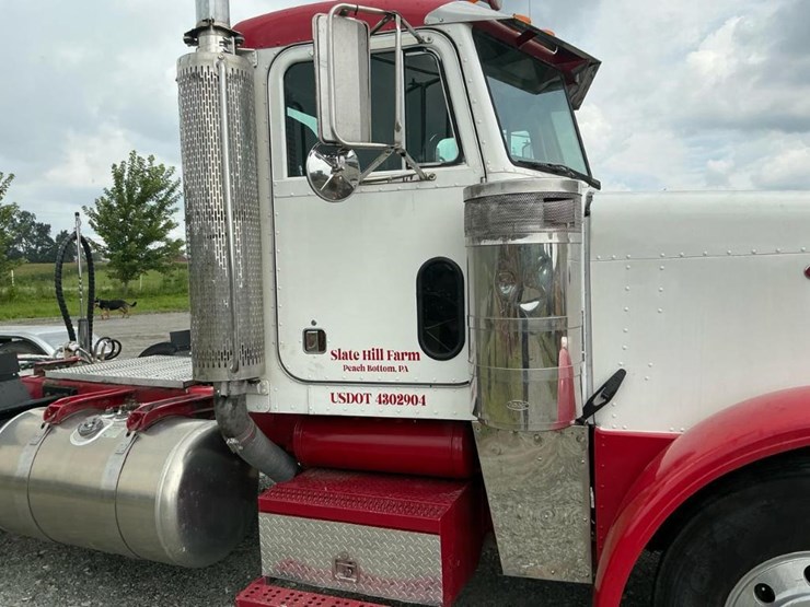 #502-•-2004-peterbilt-truck-image-34