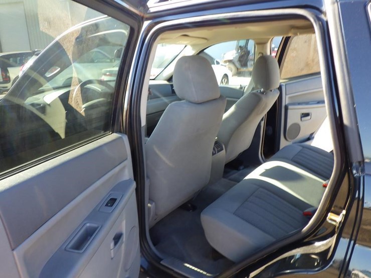 2006-jeep-grand-cherokee-image-7