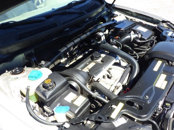 2004-volvo-xc90-image-11