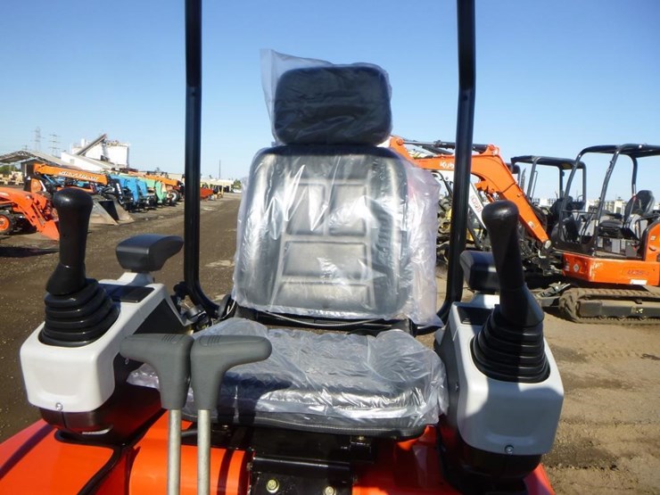 2025-tpm-20k-hydraulic-excavator-image-19