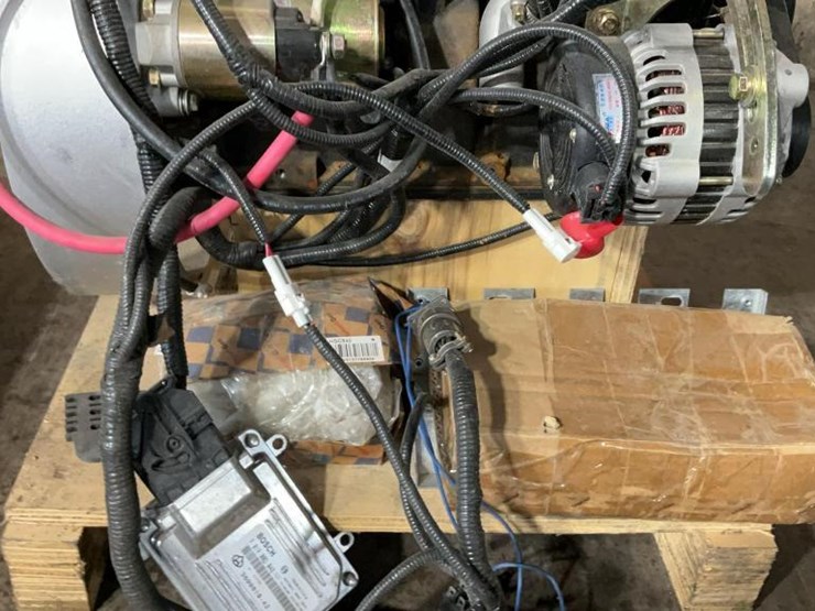 #266-•-forklift-motor-image-11