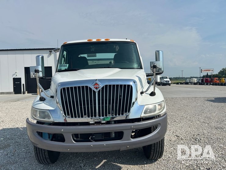 2020-international-mv607-cab-&-chassis-(cp0646)-image-10