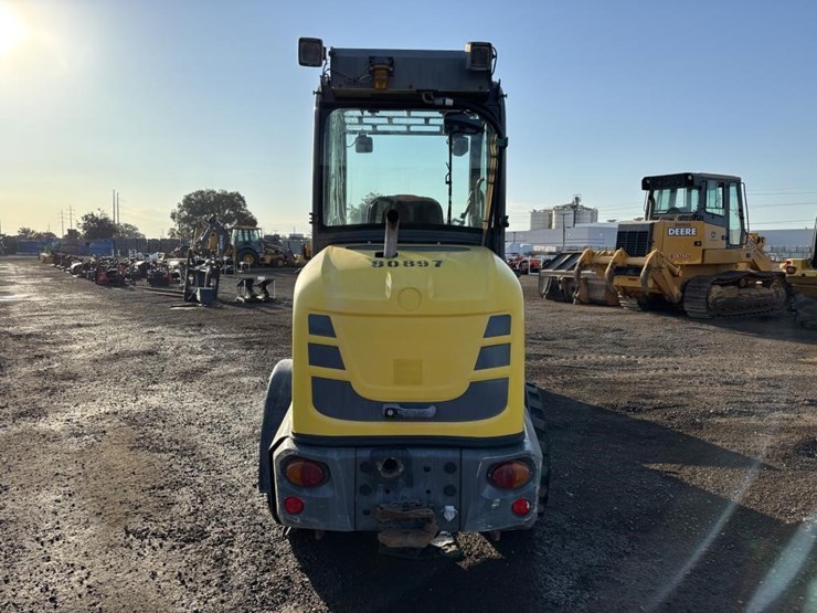 2014-wacker-neuson-wl32-image-8