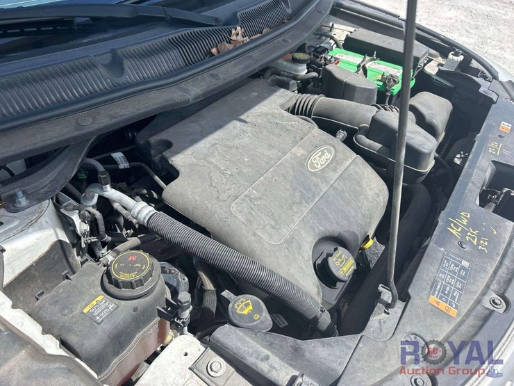 2013-ford-explorer-image-9