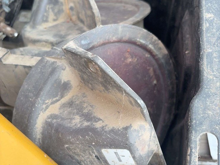 john-deere-7000-image-19