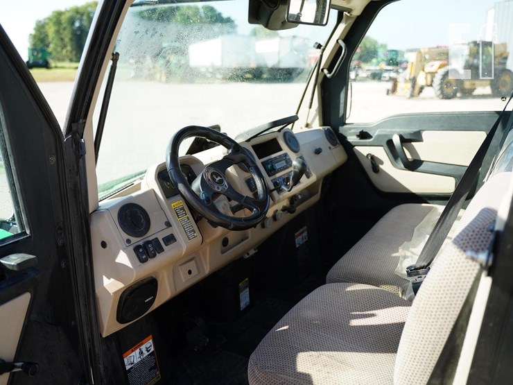 2018-john-deere-gator-xuv-835r-image-25