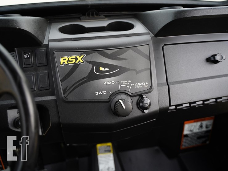 2012-john-deere-gator-rsx-850i-image-25