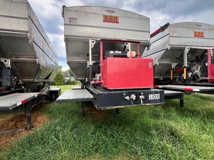 2022-kbh-tt2000-dry-fertilizer-tender-(njp342,-unit-108)-image-1