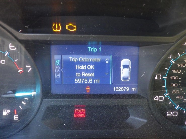 2011-ford-explorer-image-14