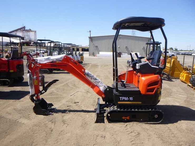 2025-tpm-16-hydraulic-excavator-image-5