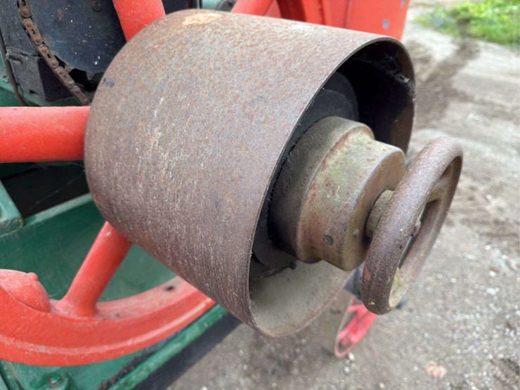 ellis-12hp-engine-image-14