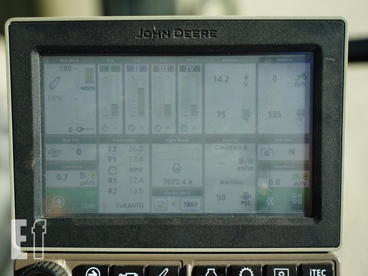 2018-john-deere-6120r-image-37