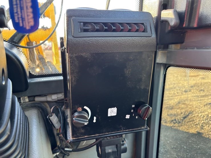 2014-wacker-neuson-wl32-image-28
