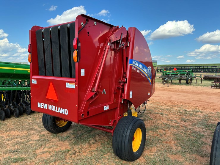 2019-new-holland-450-image-3