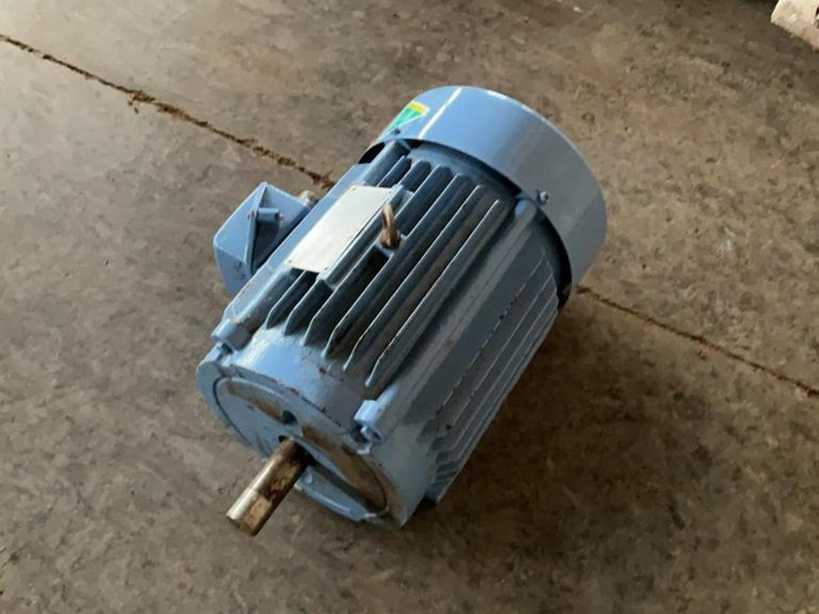 #225-•-crown-triton-electric-motor-image-2