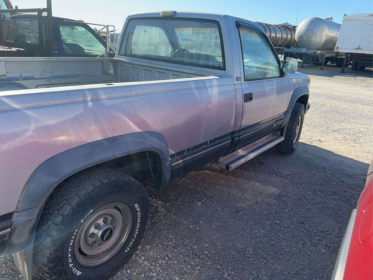 1990-chevrolet-2500-image-10