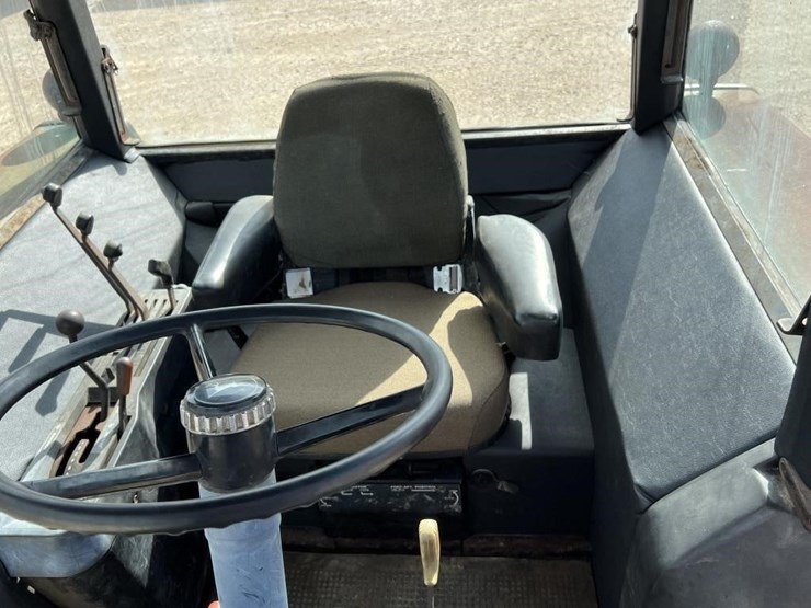 john-deere-4640-image-21