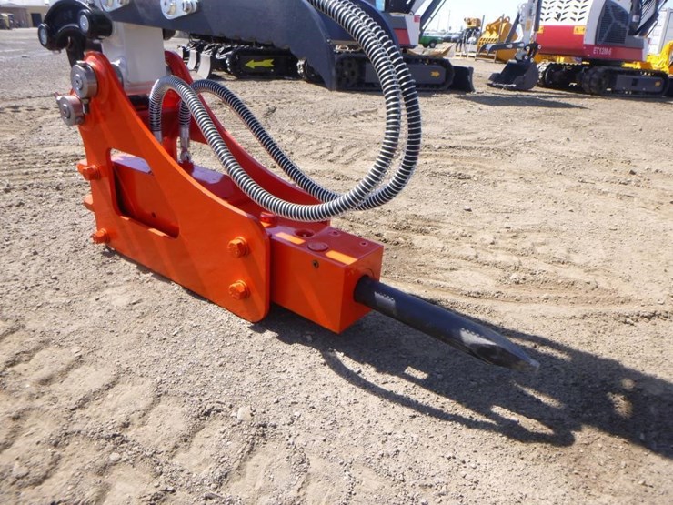 bttl-et15h-6-hydraulic-excavator-image-9