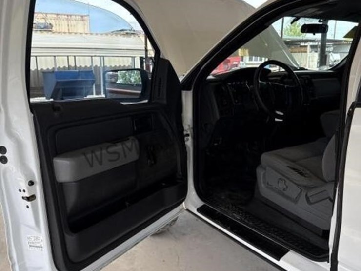 2014-ford-f150-image-23