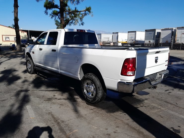2012-ram-2500-hd-image-4