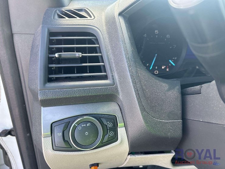 2013-ford-explorer-image-14