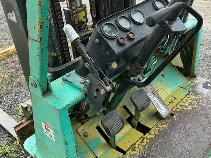 #305-•-mitsubishi-forklift-image-43