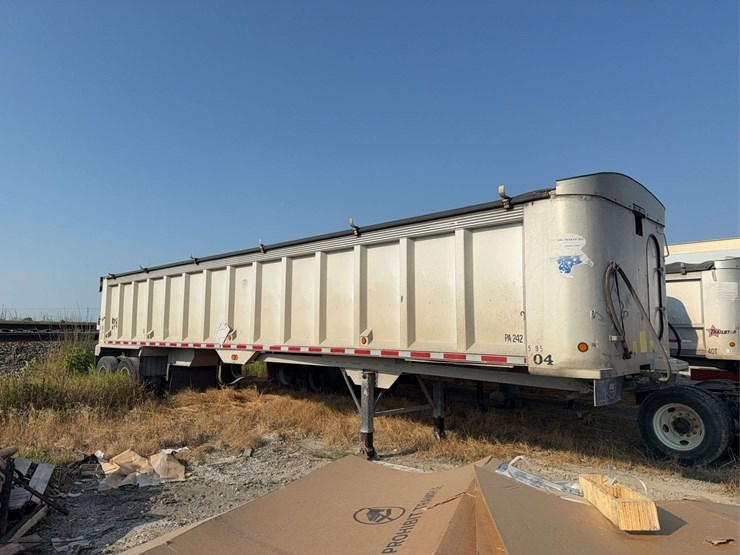 2002-mac-39ft-frameless-dump-trailer,-roll-tarp,-air-ride,-air-tailgate,-man-door,-coal-chute,-aluminum-rims,-11r22.5,-vin#5madn39242c005592-image-1