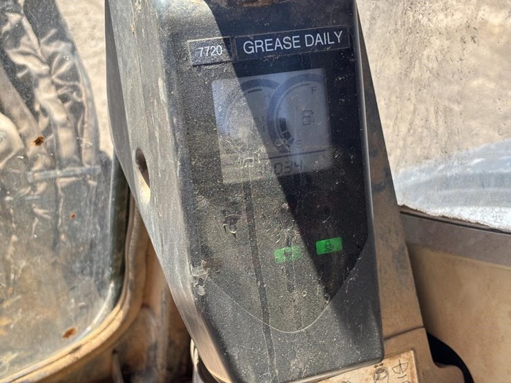deere-35d-image-34