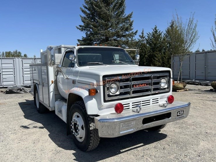 1981-gmc-7000-image-3