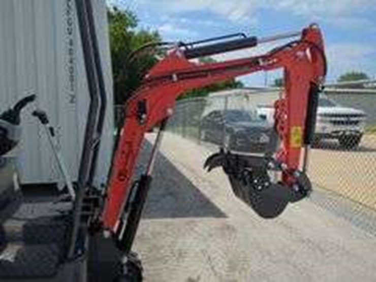 2025-cfg-mx15rx-mini-excavator,-unused,-see-details-for-video-image-9