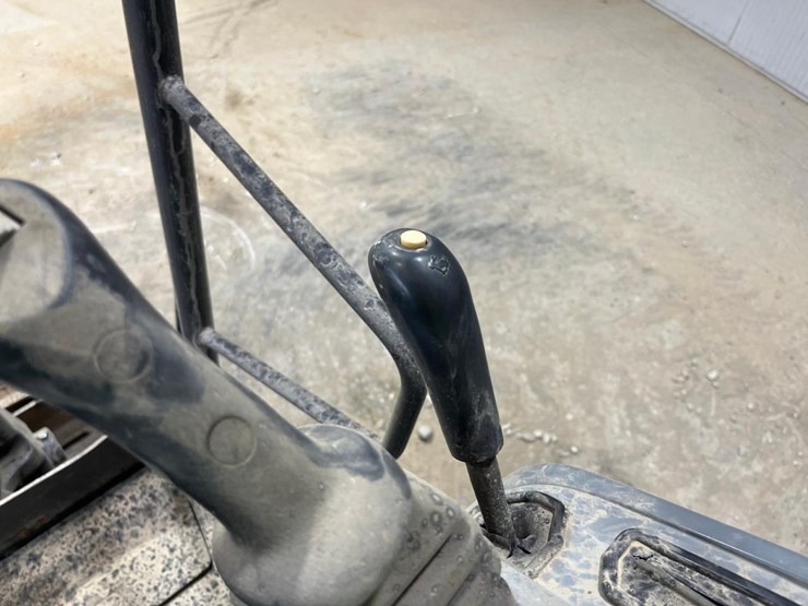 2016-bobcat-e20-image-30