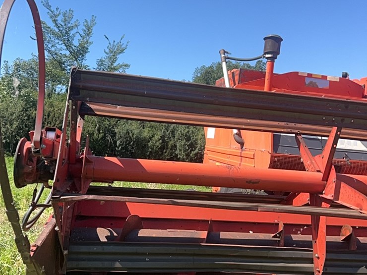 massey-ferguson-760-image-14
