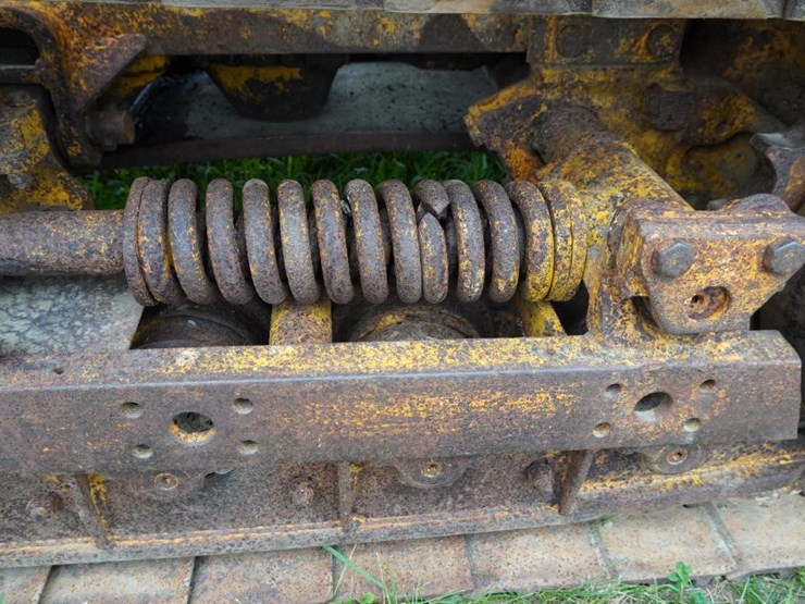 deere-350b-image-16