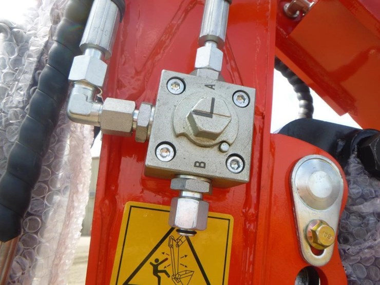 2025-tpm-16-hydraulic-excavator-image-12