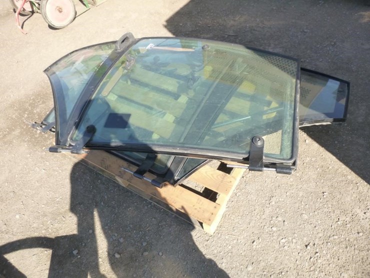 cat-430d-doors-image-3