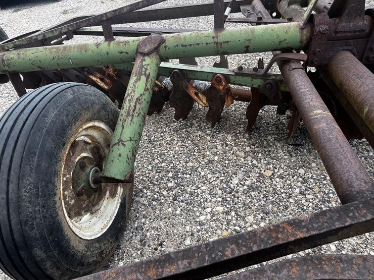 john-deere-14-image-14