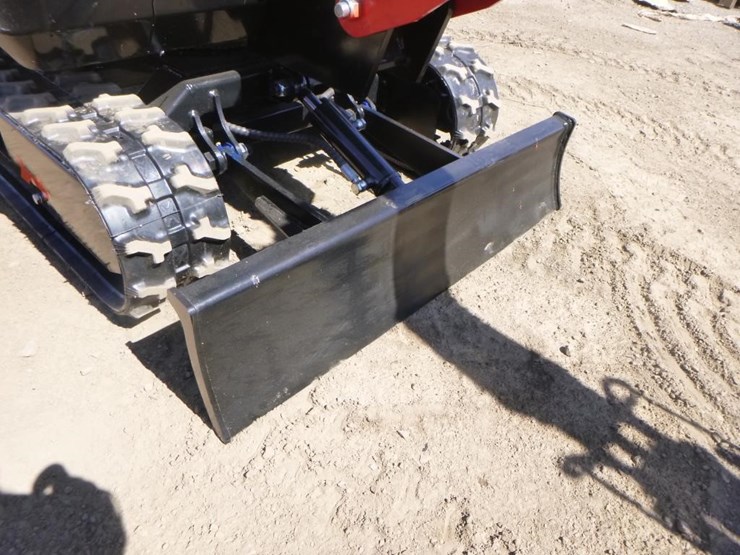 2025-tpm-16-hydraulic-excavator-image-16