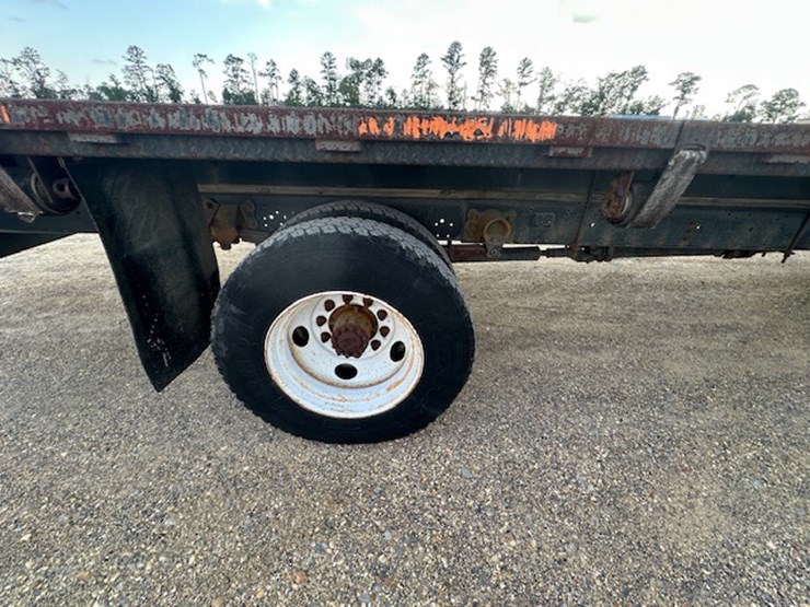 2000-ford-f650-image-28