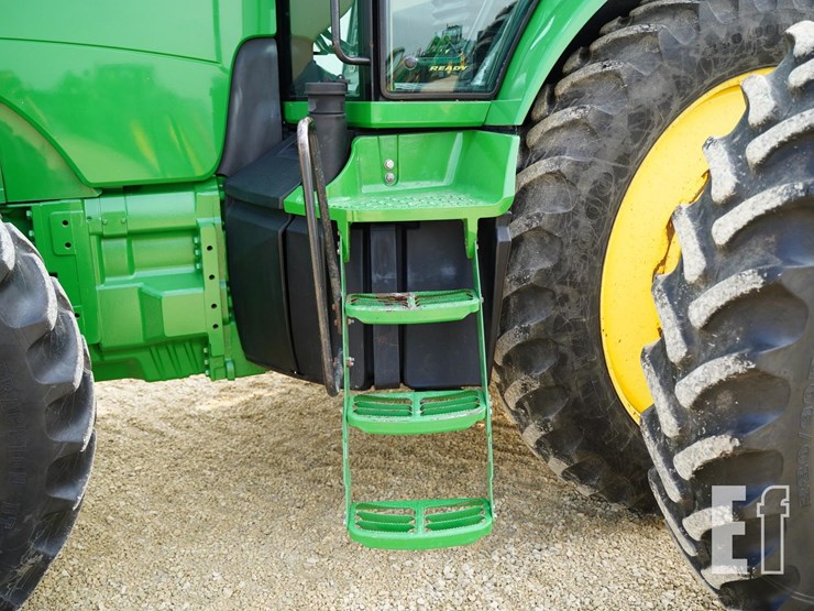 2009-john-deere-8330-image-9