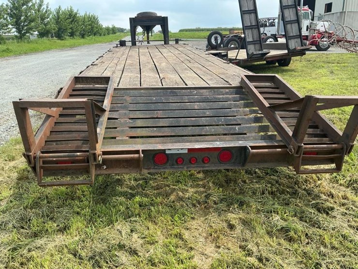 #460-•-2000-better-built-trailer-image-38