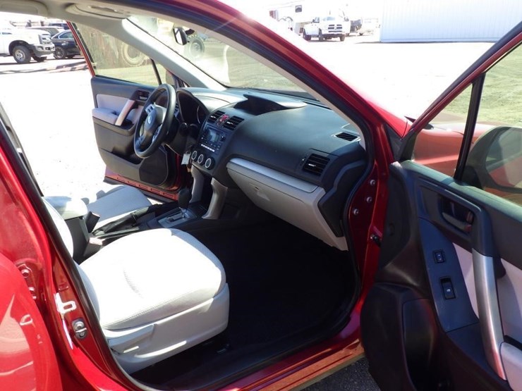 2015-subaru-forester-image-6