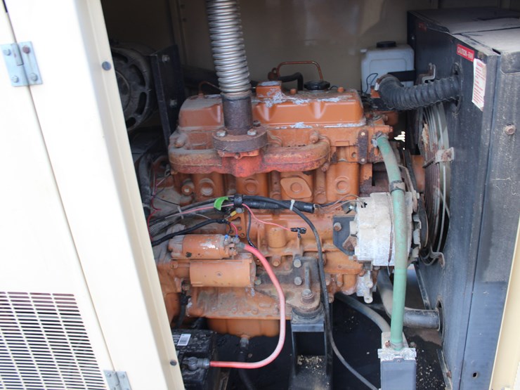 #23201-•-diesel-generac-generator-on-skids-image-2