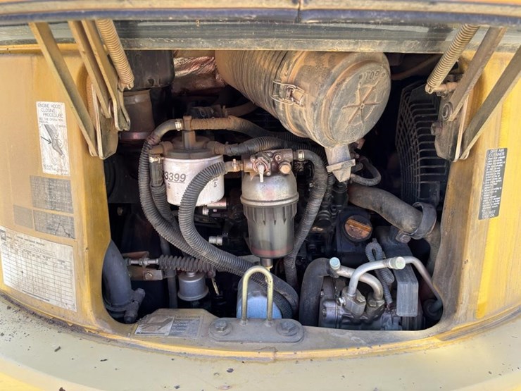 deere-35d-image-45