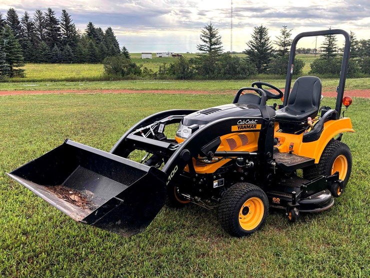 cub-cadet-yard-tractor-image-1