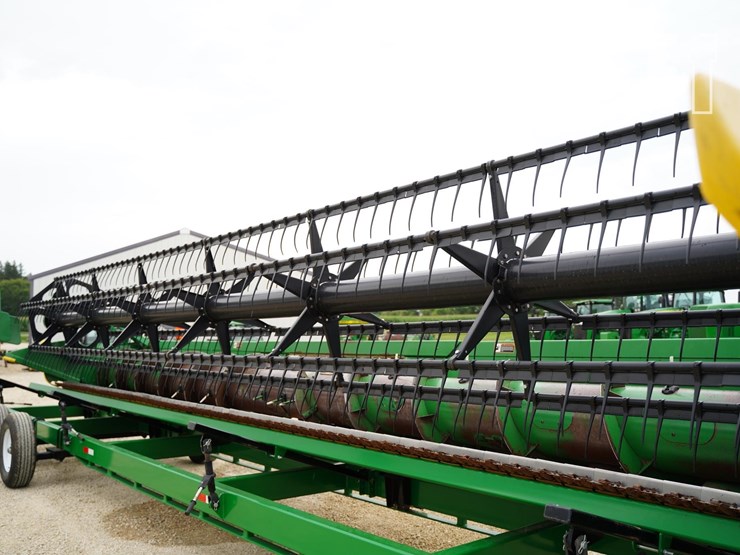 2003-john-deere-630f-image-11