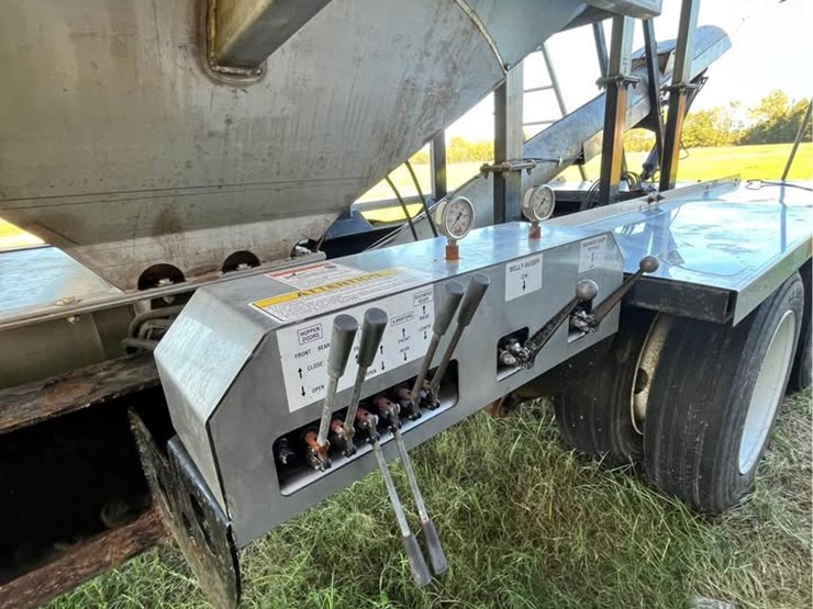 2022-kbh-tt2000-dry-fertilizer-tender-(njp341,-unit-107)-image-7