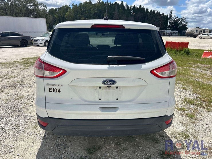 2015-ford-escape-image-25