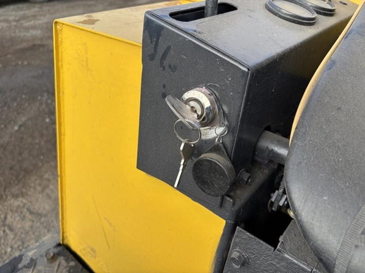 yanmar-yb12-image-26