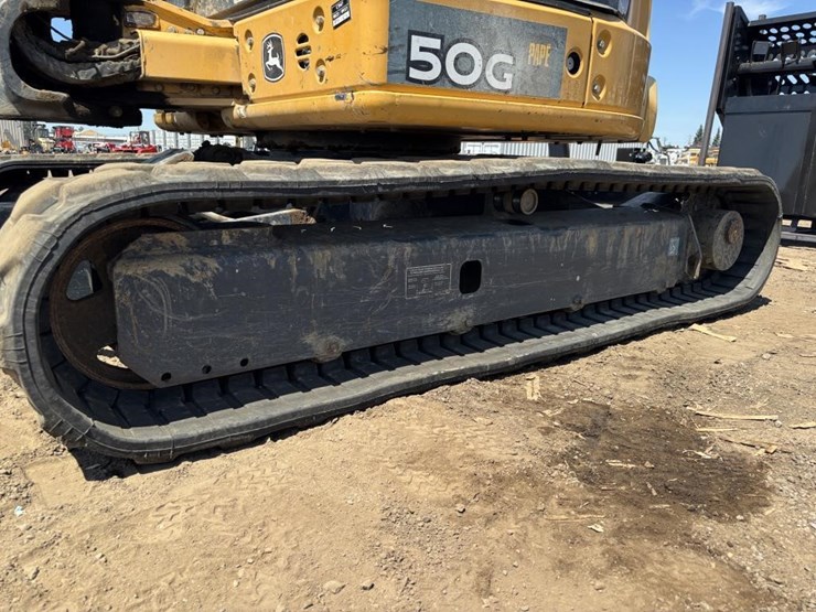 2016-deere-50g-image-22