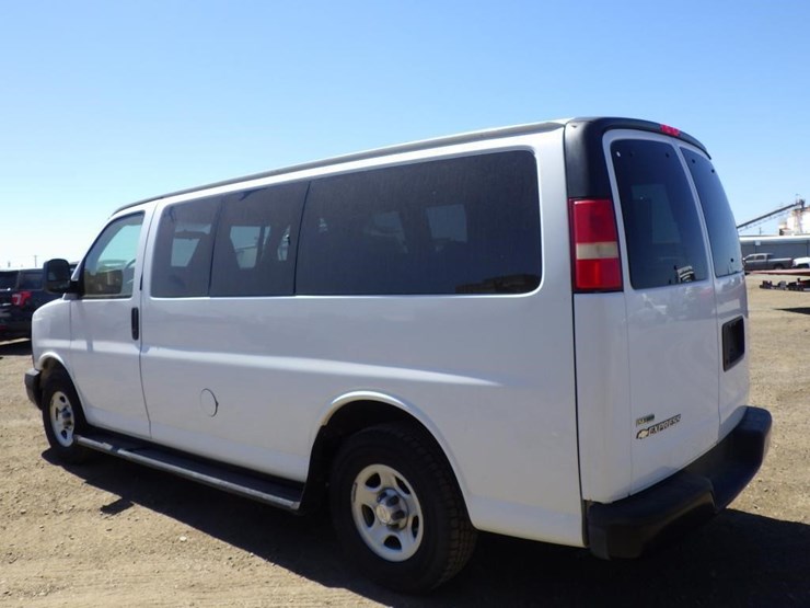 2008-chevrolet-express-1500-image-4